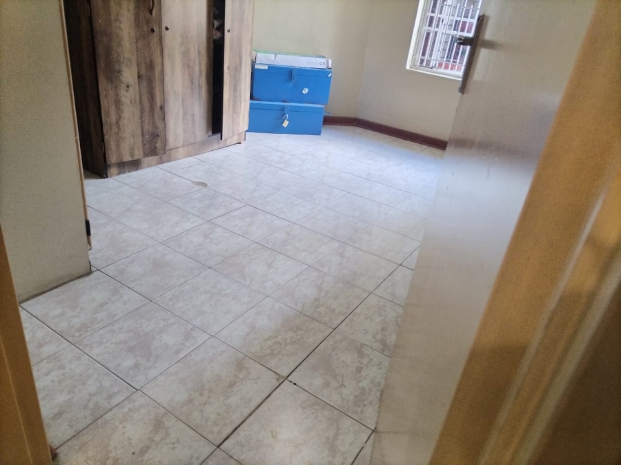 2 Bedroom Property for Sale in Rustenburg Central North West